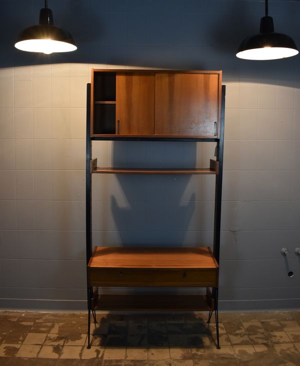 Midcentury shelving unit Urban Industrial