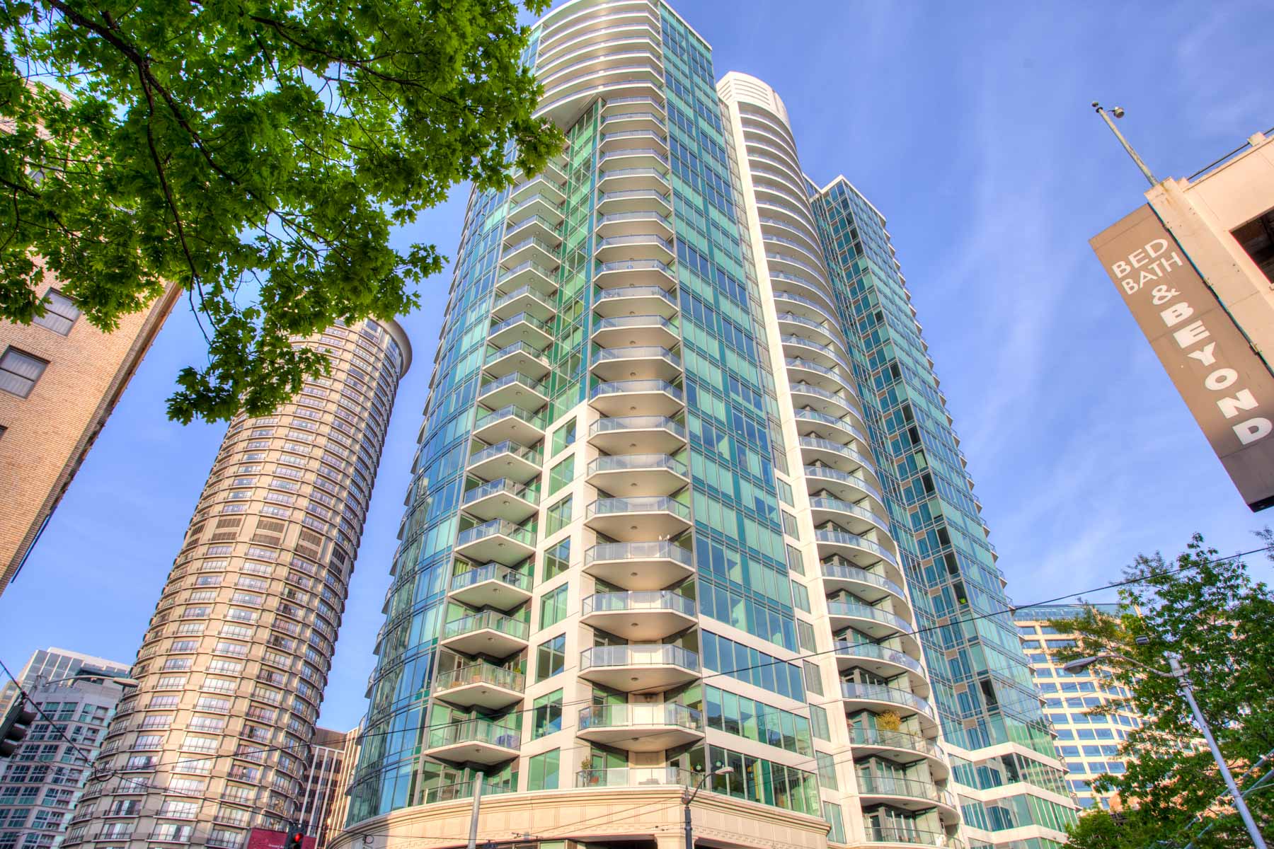 Escala Luxury Condominium Seattle UrbanAsh Real Estate
