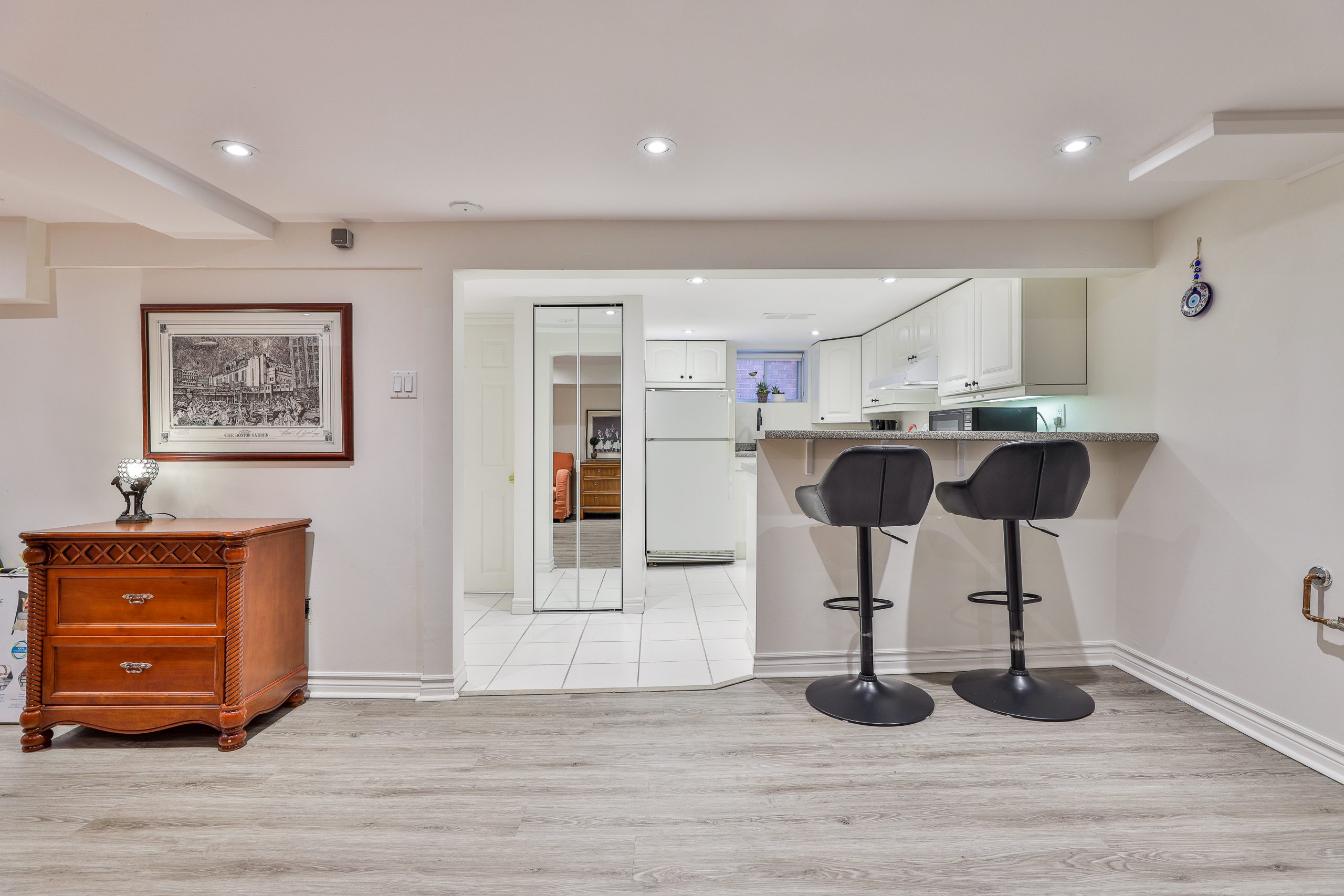 A Stately Edwardian Duplex With Lower Level Suite, Steps To High Park