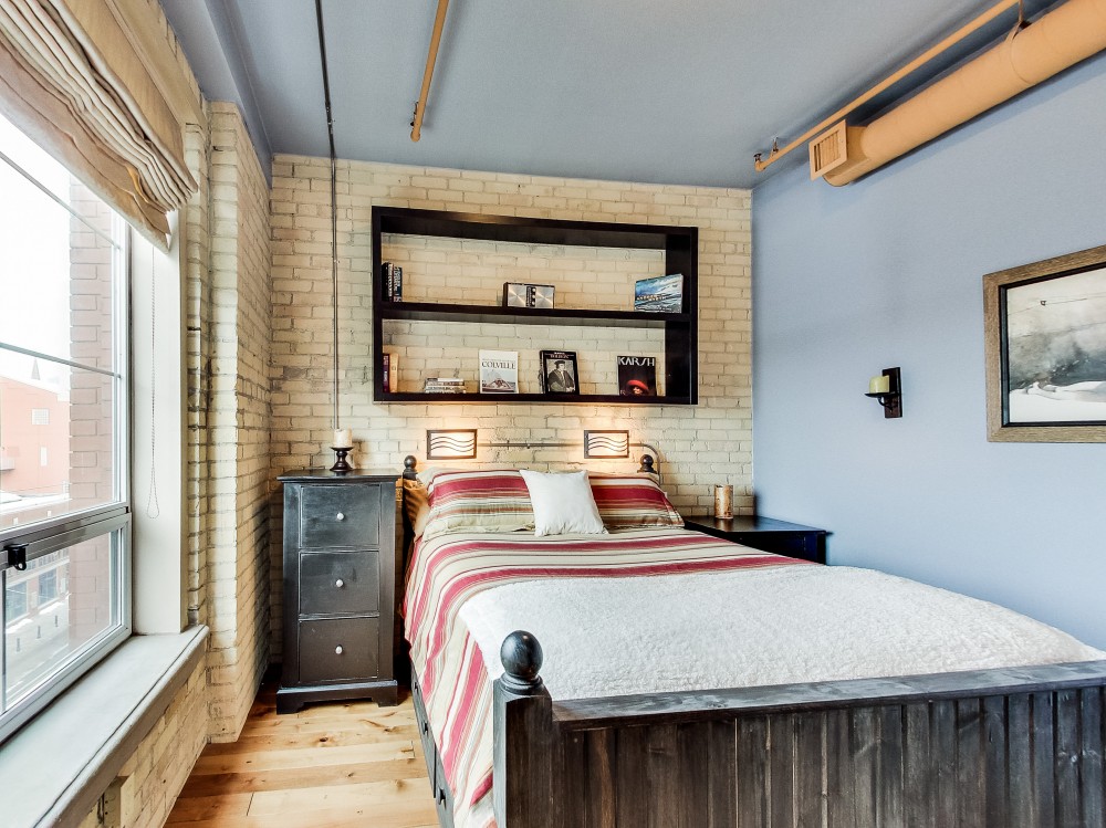 A Vintage Gotham Loft Urbaneer