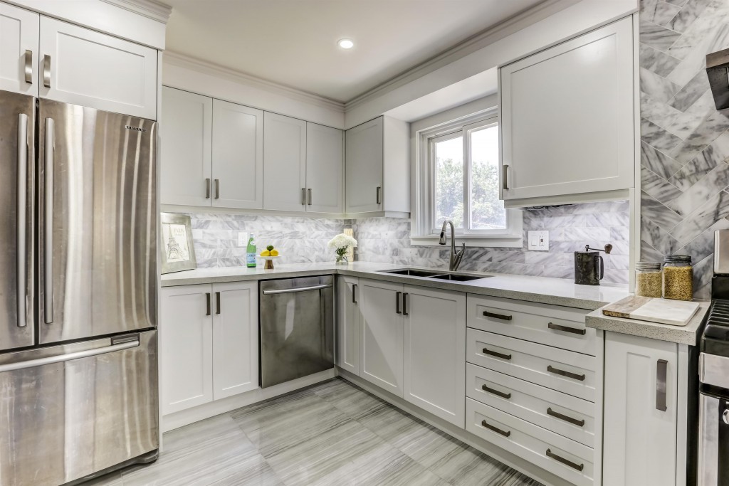 Mississauga Kitchen Renovation URBANEST CONSTRUCTION