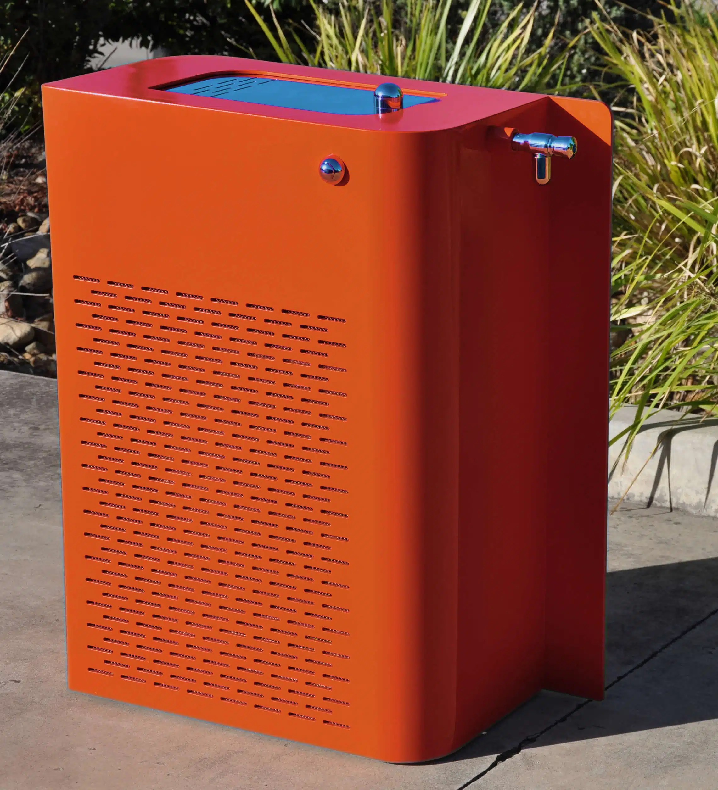 Chilled Outdoor Drinking Fountain Urban FF