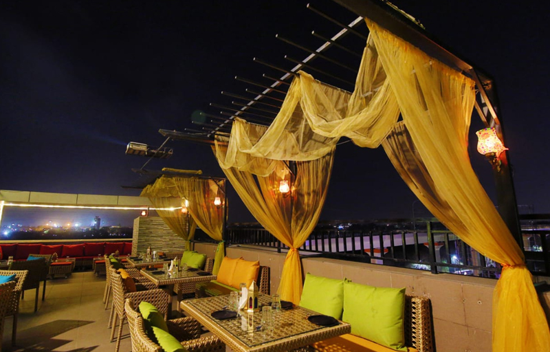 Dining Urban Hermitage