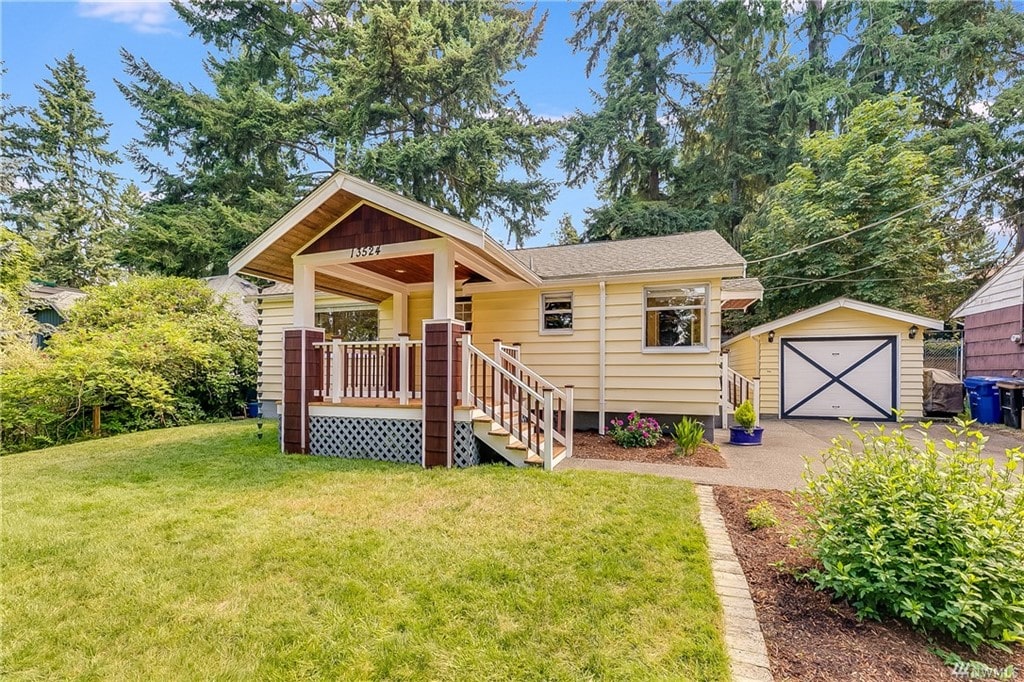 Moving Up to a Home in Olympic Hills from a Townhome Urban Marco