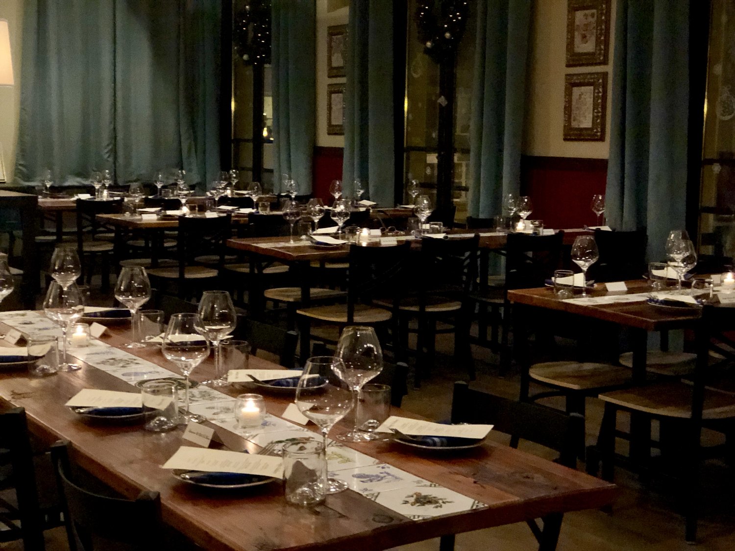 13 Chicago Restaurants Reopening for Indoor Dining This Weekend