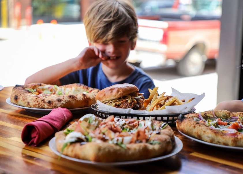 7 Best KidFriendly Restaurants in Chicago UrbanMatter