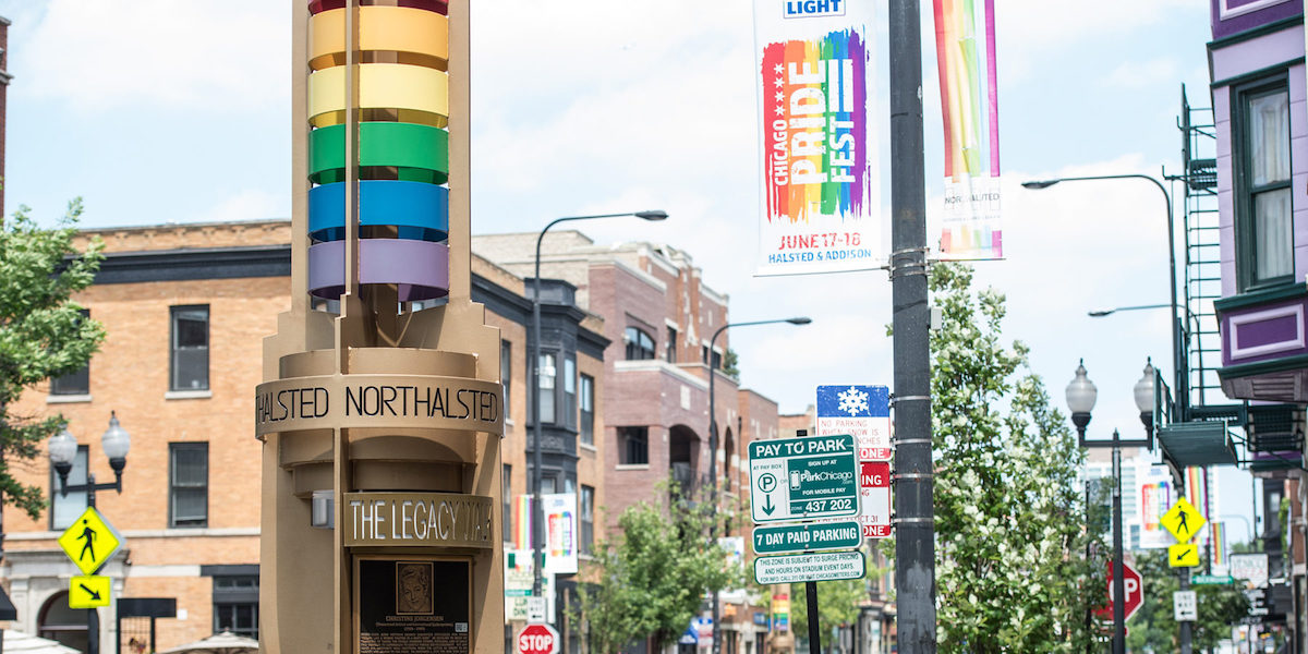 8 Best Bars in Northalsted (Boystown) You Need to Visit UrbanMatter