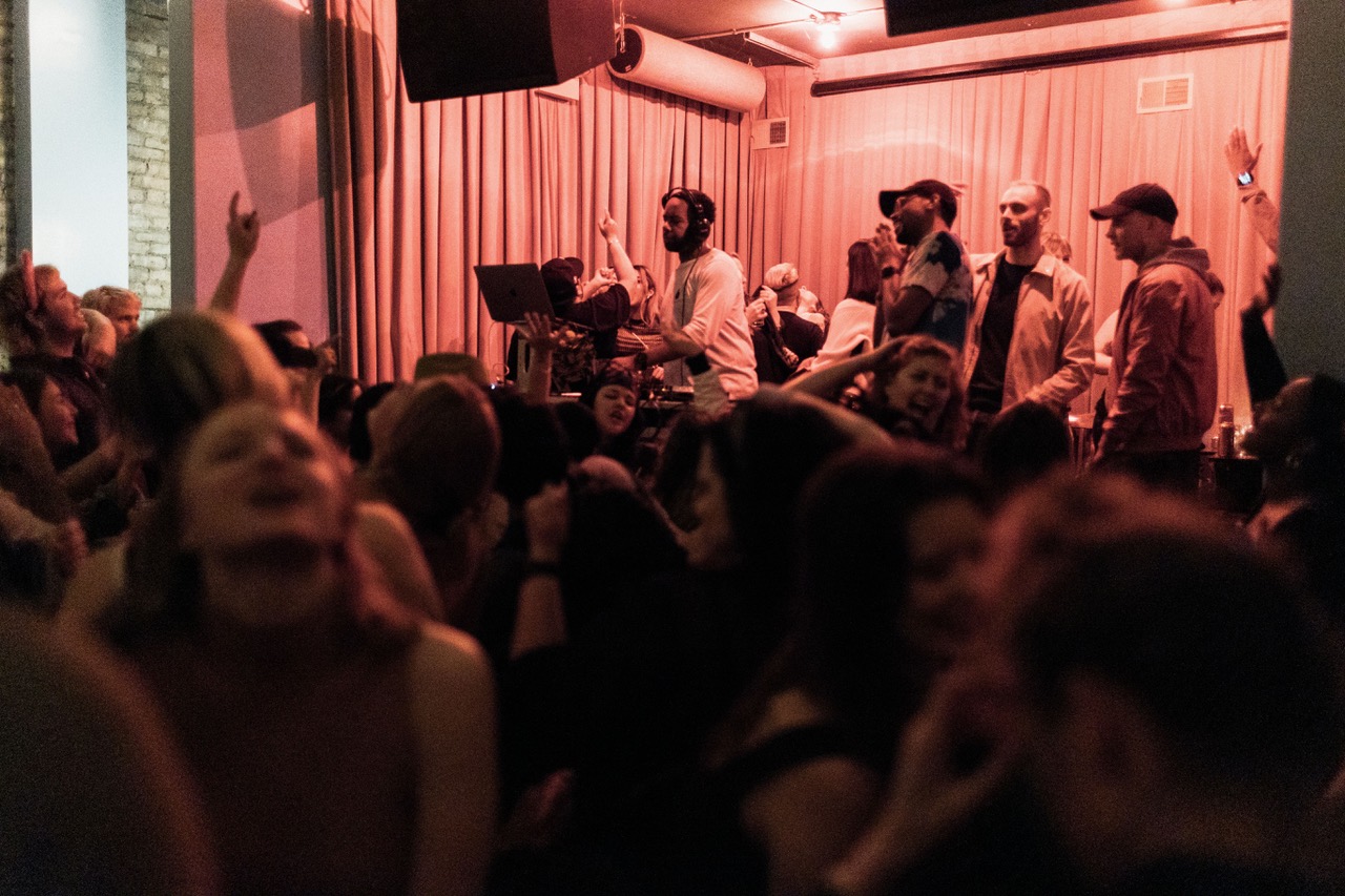 Valentine's Day Chicago 17 Date Ideas to Choose From UrbanMatter