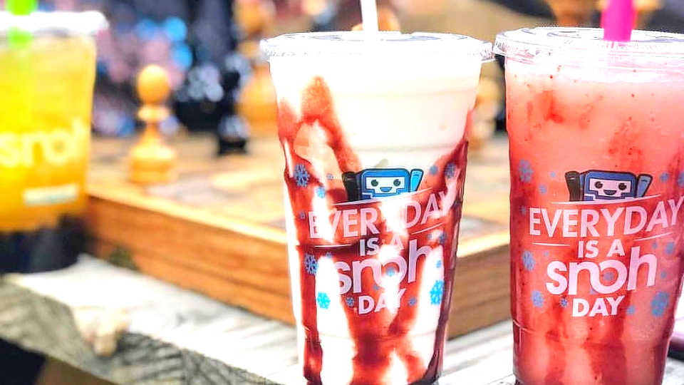 6 Best Bars With Boozy Frozen Drinks & Cocktails Near Phoenix
