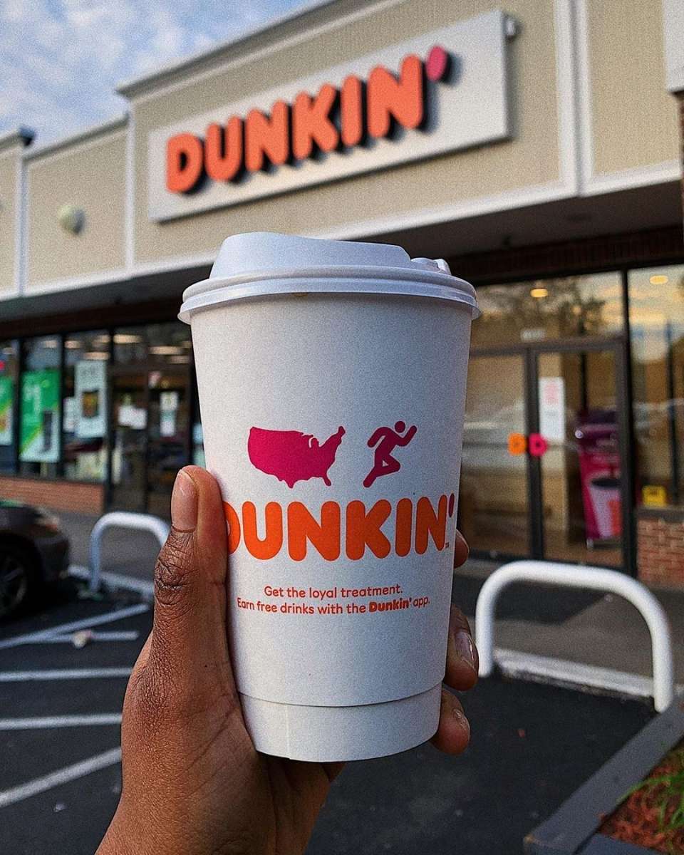 10 Best Hot Coffee At Dunkin Donuts to Order On the Menu