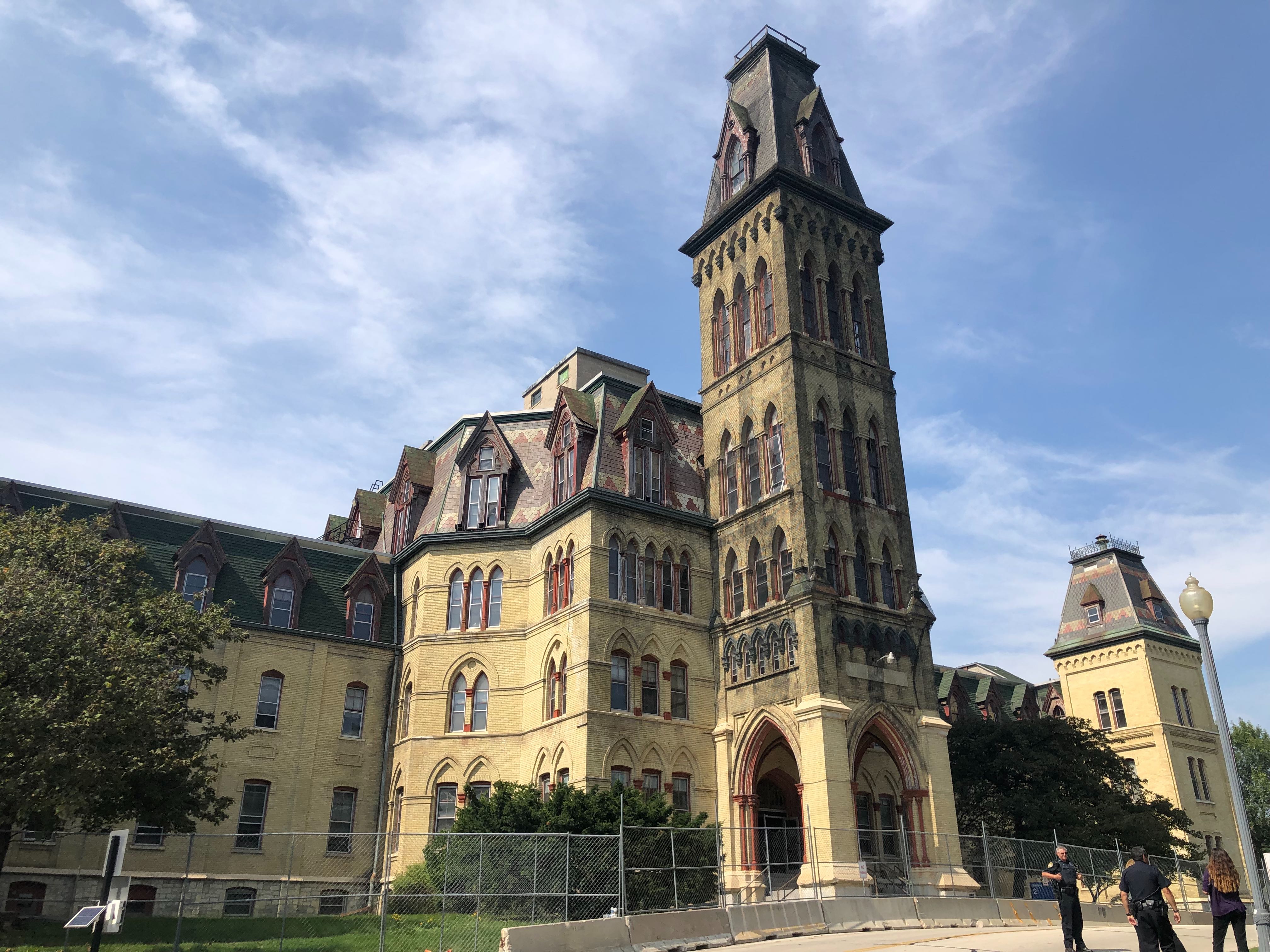 Eyes on Milwaukee 44 Million Soldiers Home Project Launched » Urban