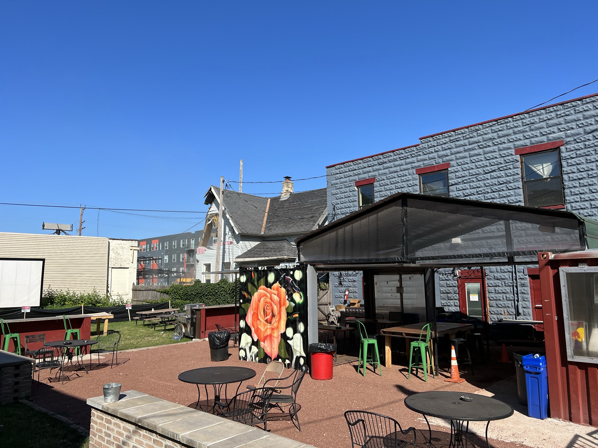 The Backyard Bar Creating New Backyard » Urban Milwaukee