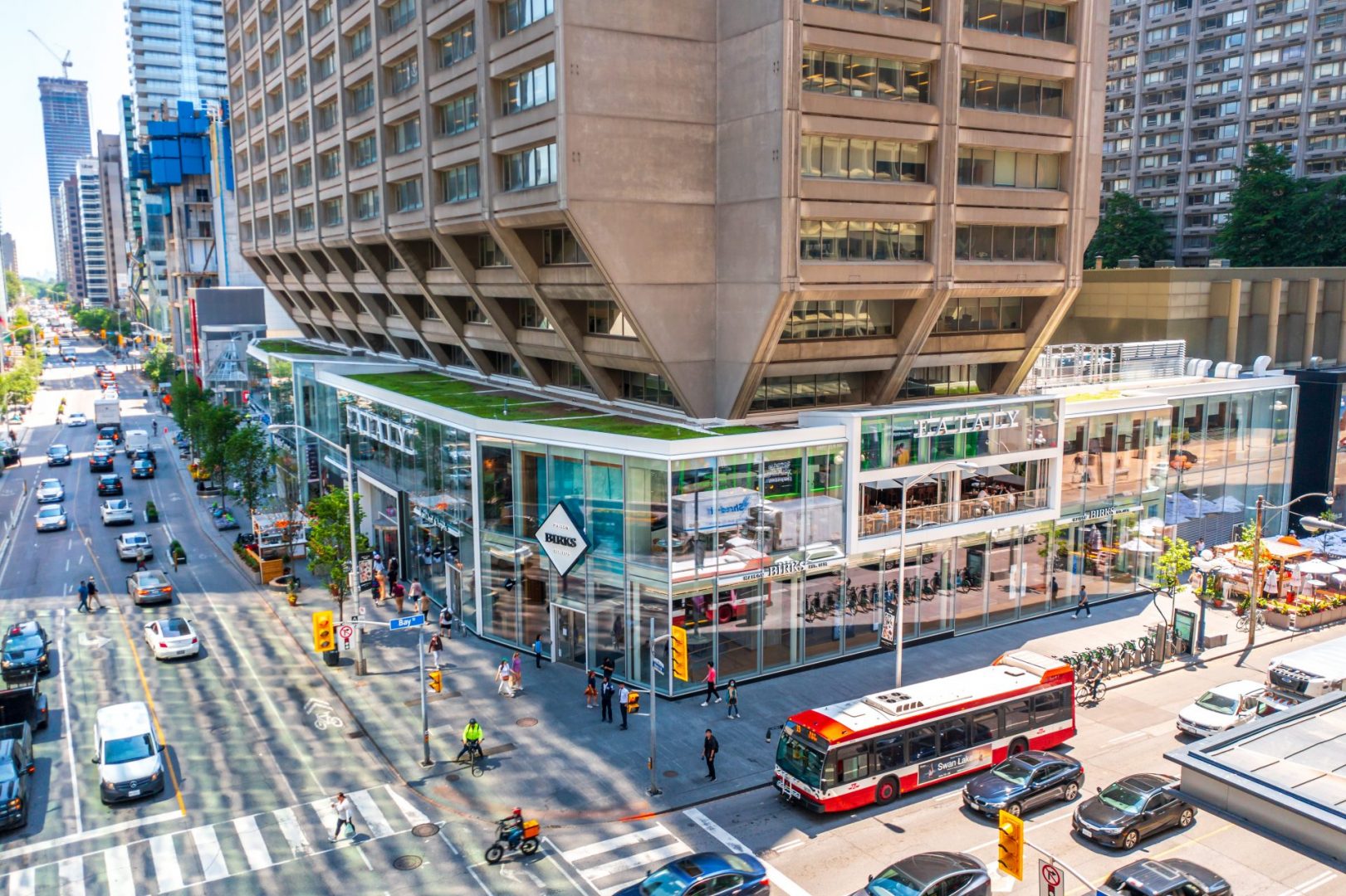 Manulife Centre Toronto Urban Retail Team