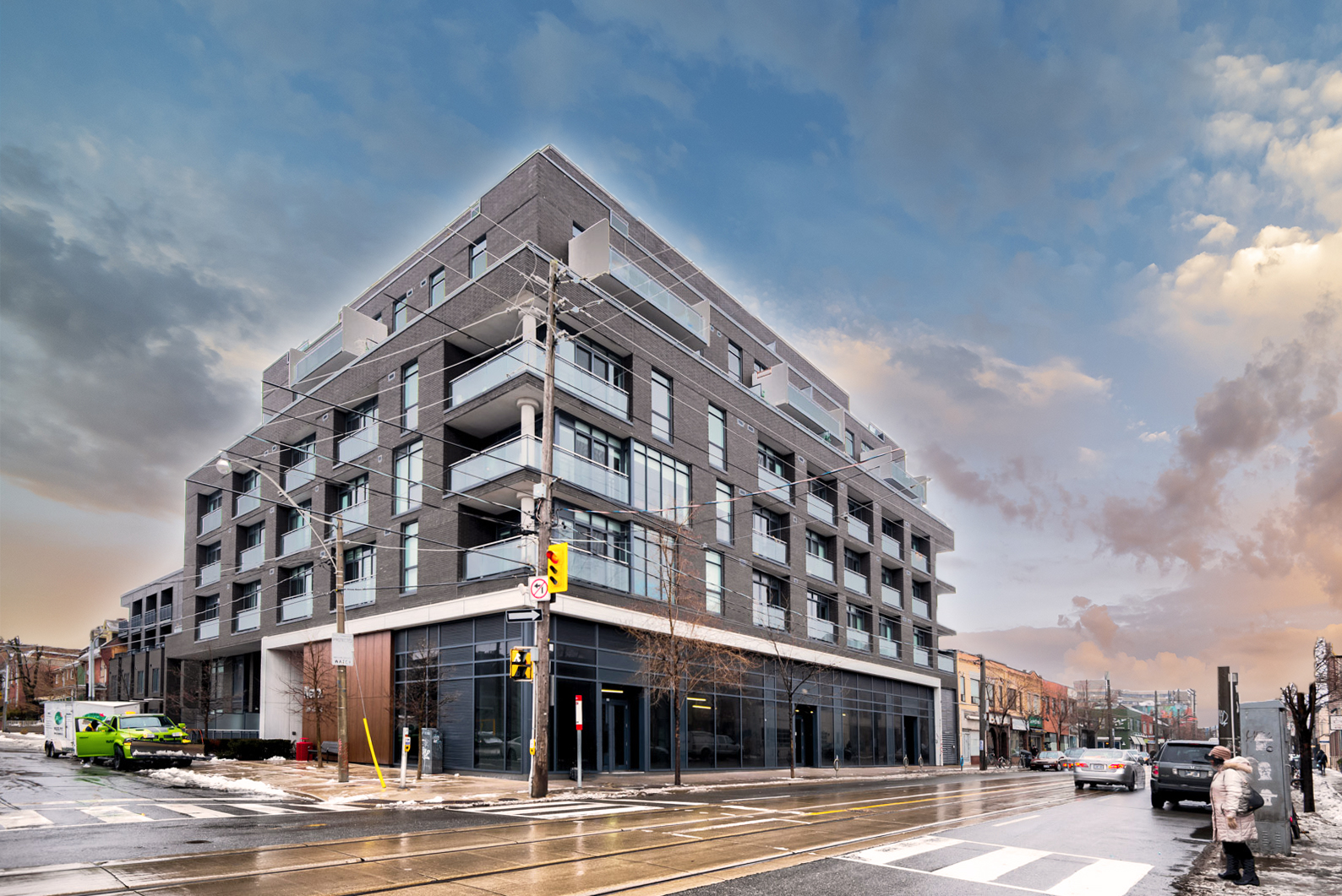 856 Dundas Street West Toronto Urban Retail Team