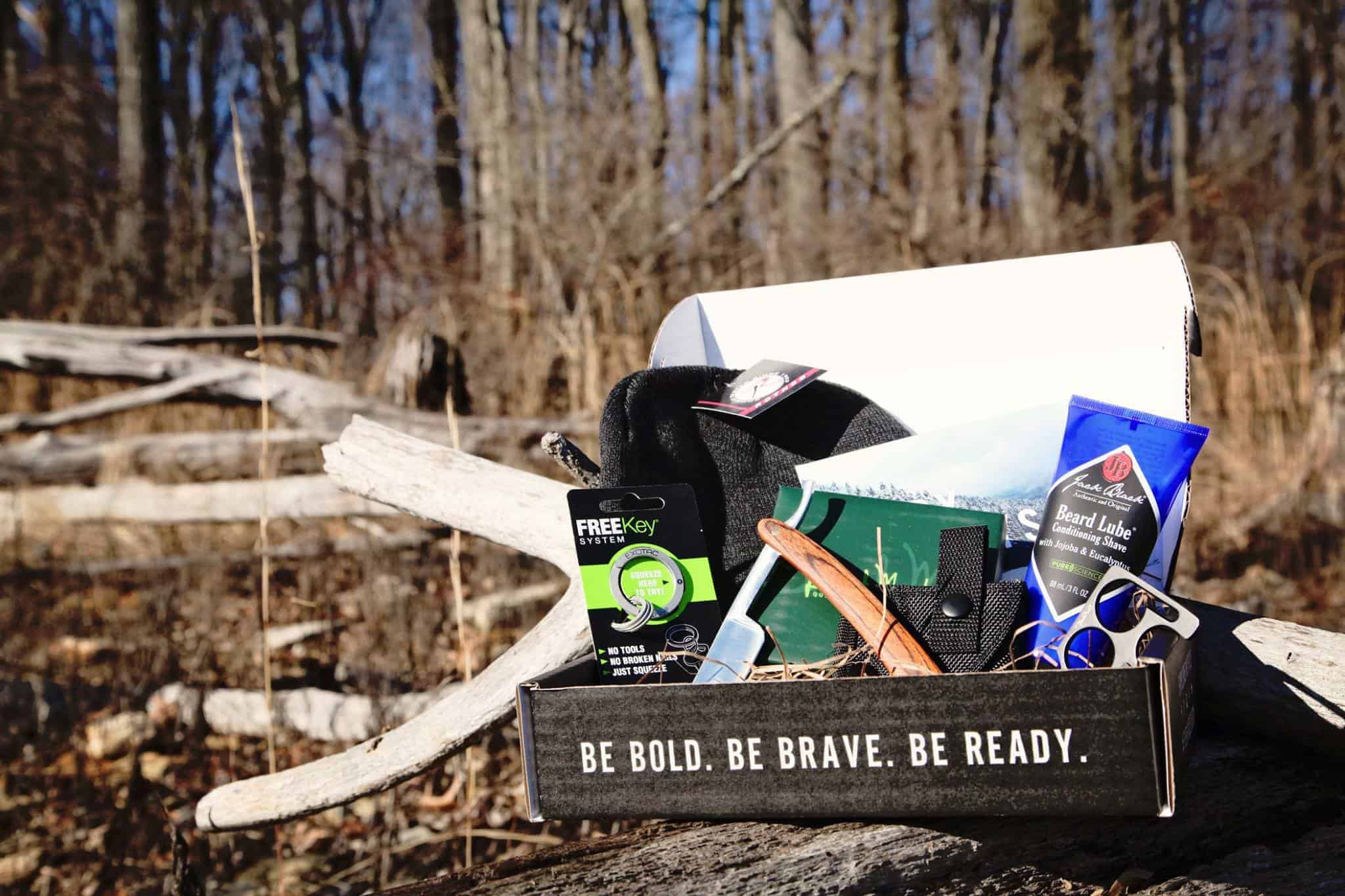 13 Best Outdoor Subscription Boxes (Camping, Hiking, Fishing, Etc.)