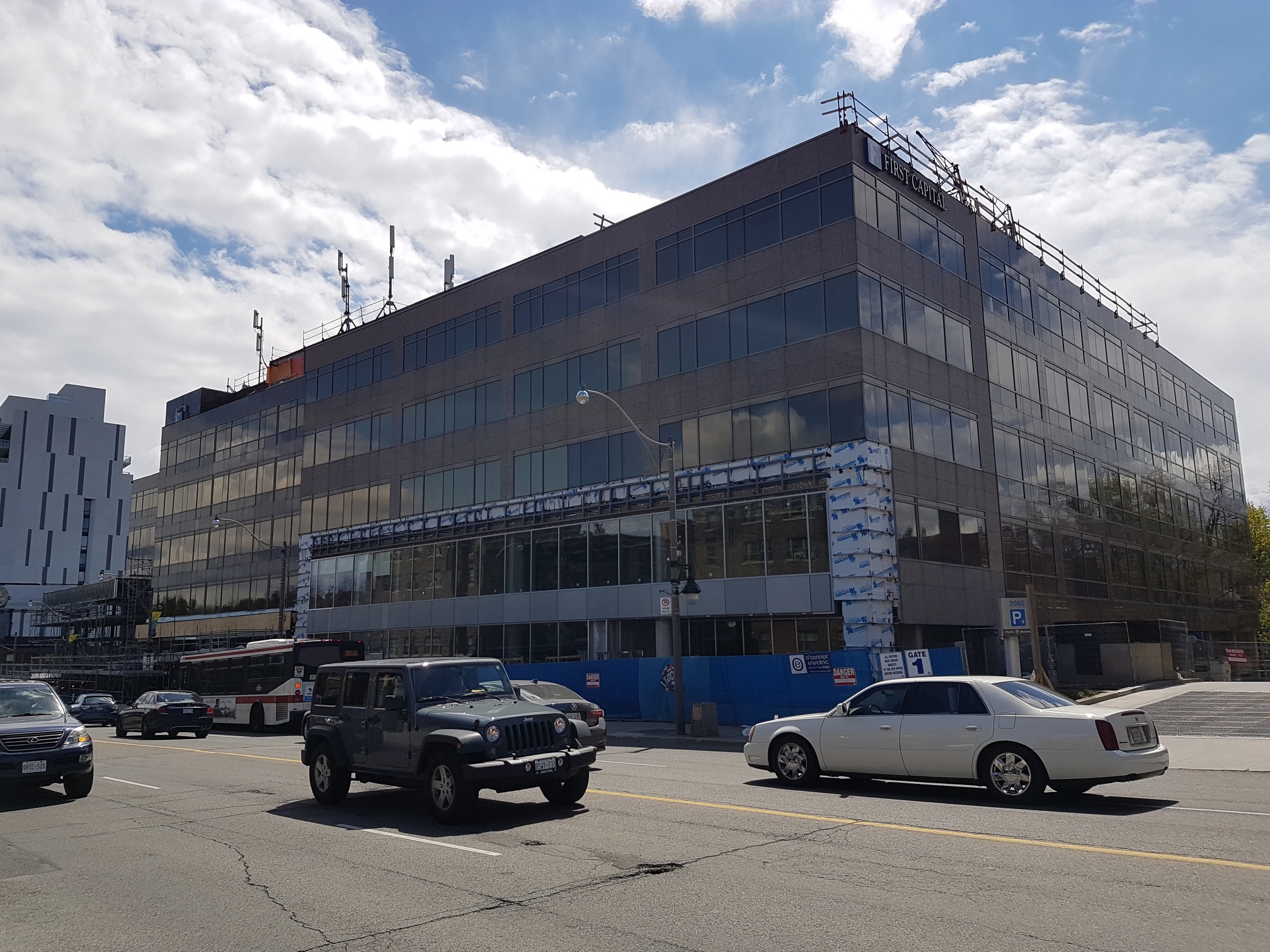 3080 Yonge Redevelopment ( Lawrence stn., First Capital, 6s, Kasian