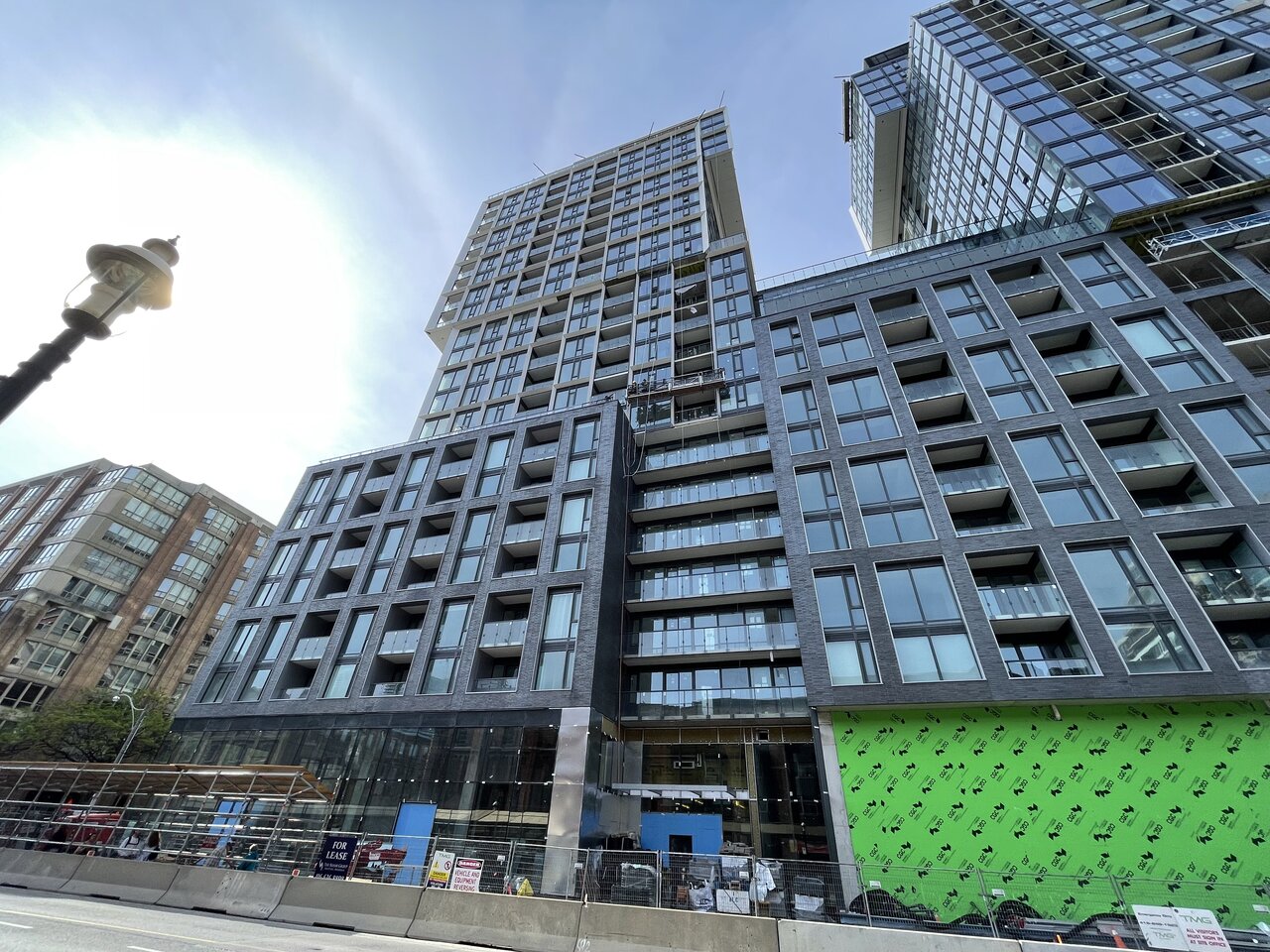 St Lawrence Condos at 158 Front 91.44m 26s Cityzen a—A Page