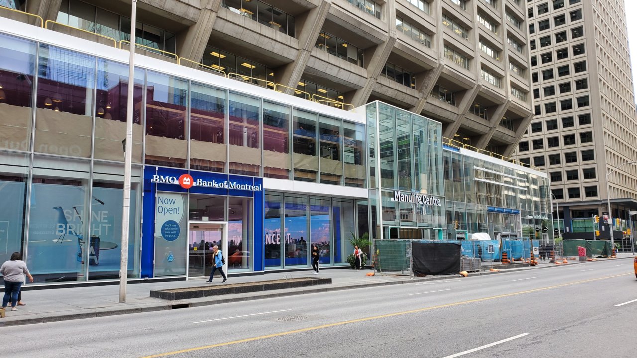 Manulife Centre Podium and Streetscape Renewal 10m 2s Manulife Real Estate MdeAS