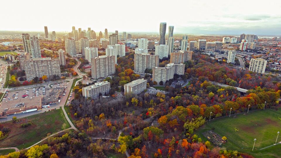Photo of the Day Fall in Mississauga Urban Toronto