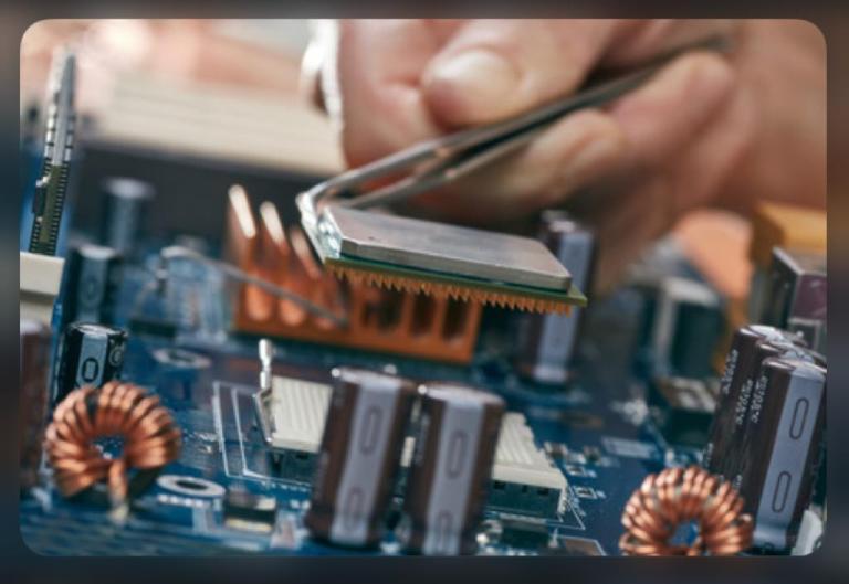 How do Microprocessors and Logic Gates Work in Electrical Engineering