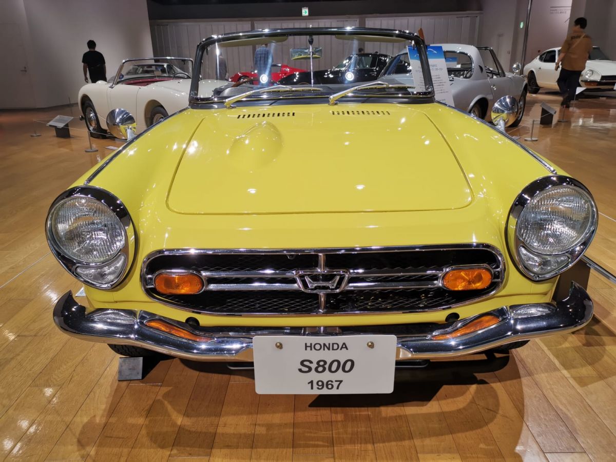 What's up ? A visit to the Toyota Automobile Museum by Sacha