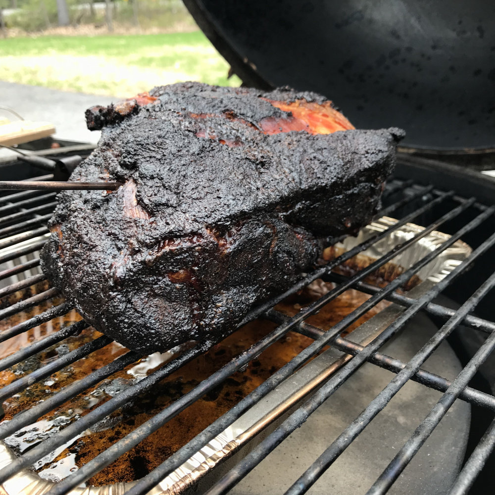 First pulled pork! — Big Green Egg EGGhead Forum The Ultimate