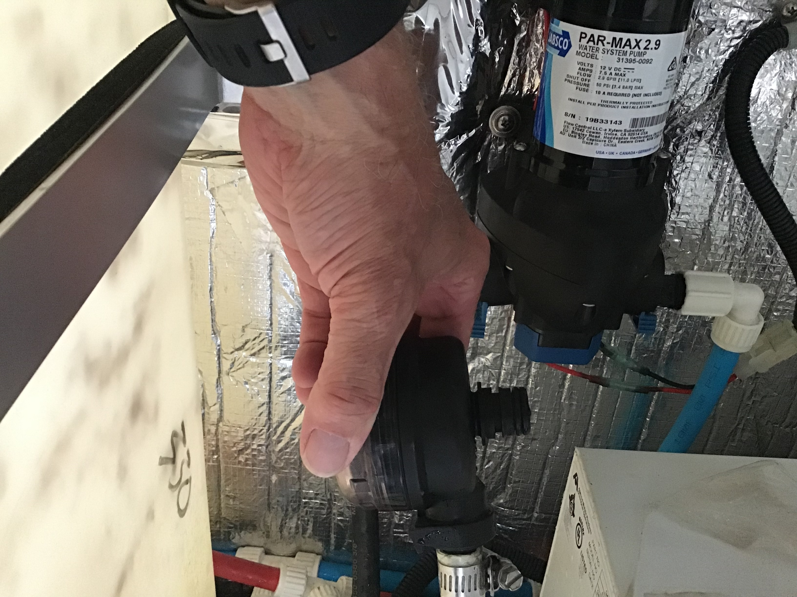 Fresh water pump won’t shut off — Rinker Boat Company