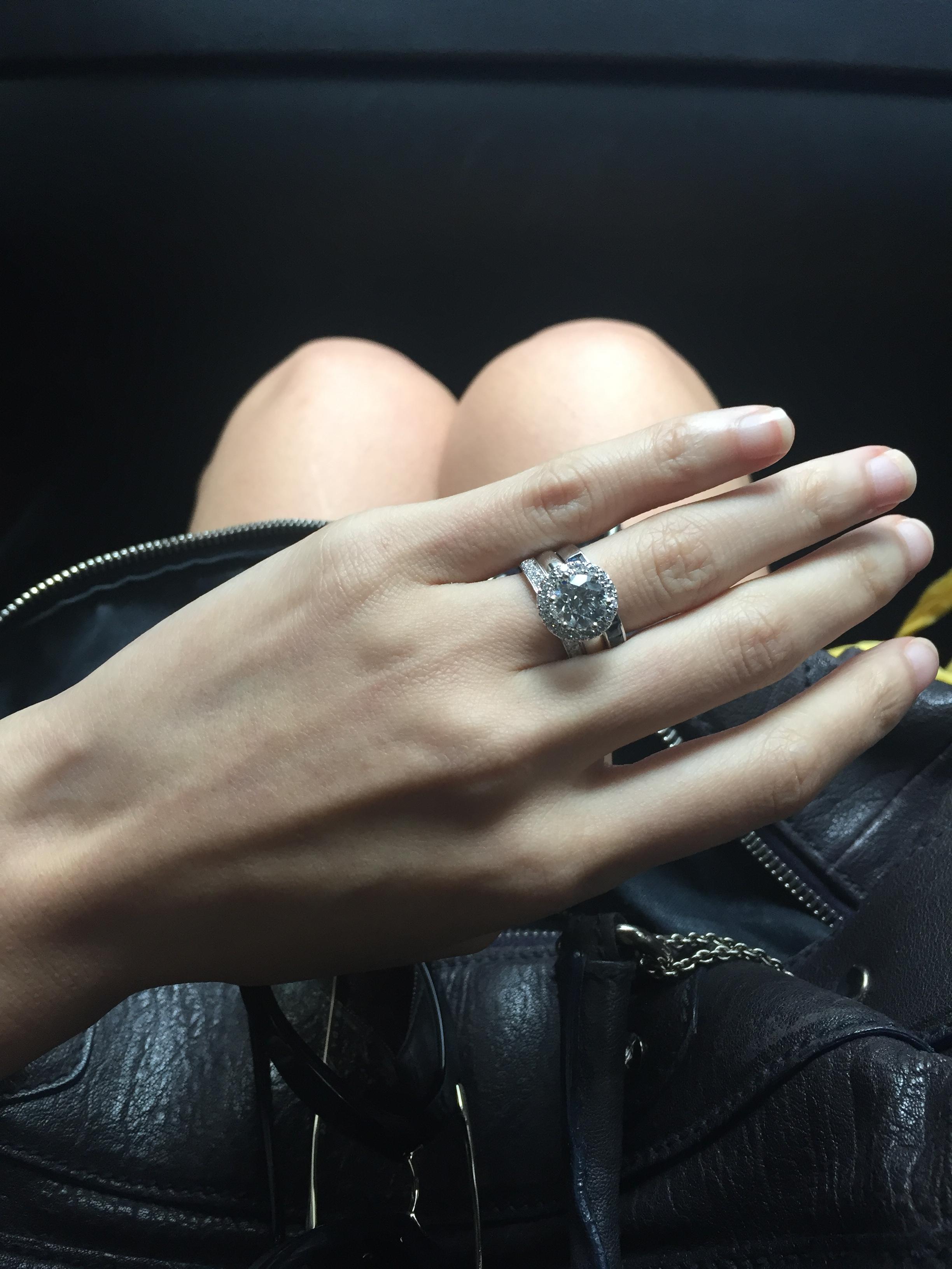 I just reset my engagement ring is it tacky? — The Knot Community