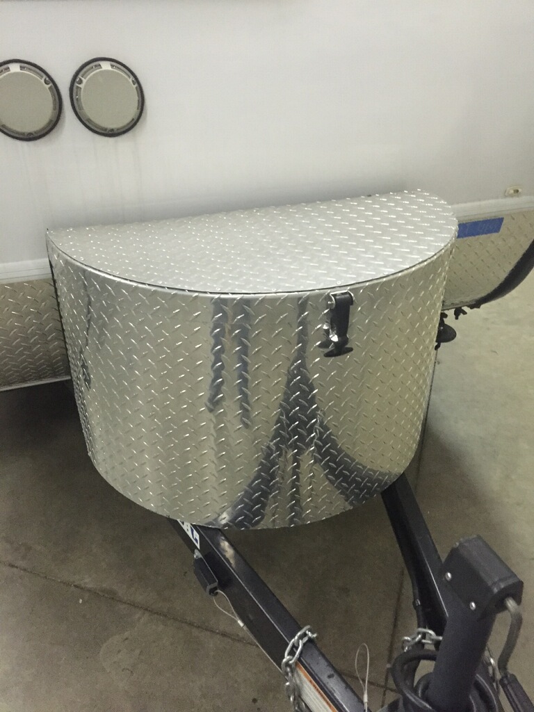 Aluminum "Diamond Plate" Storage Box