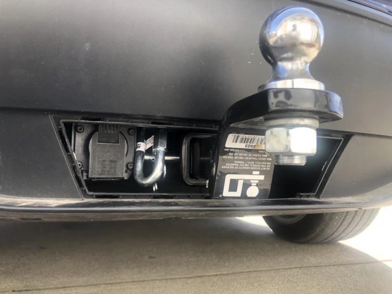 Tesla model Y. Installation of hitch antirattle clamp. Woohoo. It works.