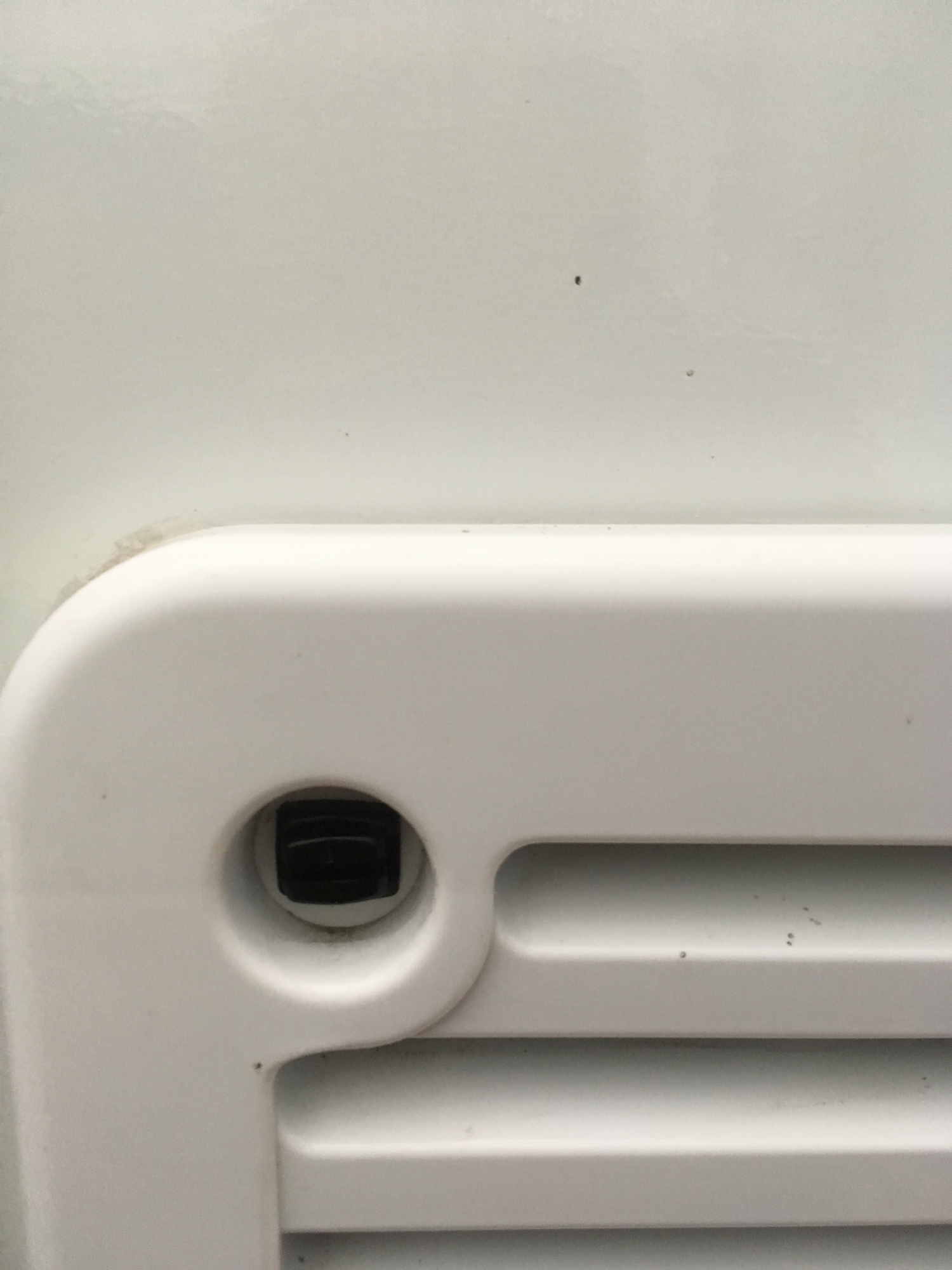 Norcold frig vent latch replacement