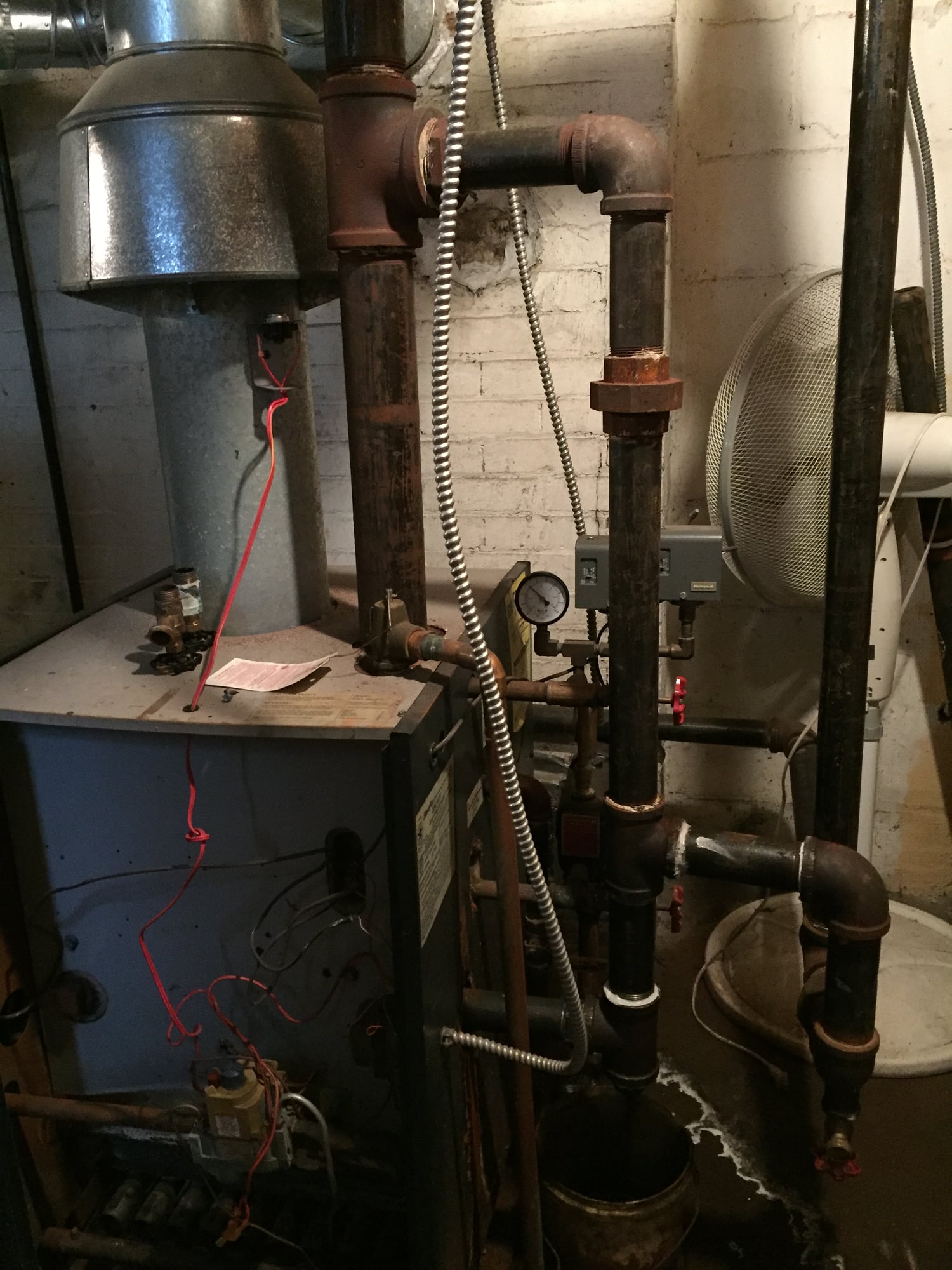Slant Fin Galaxy steam boiler with crack — Heating Help: The Wall