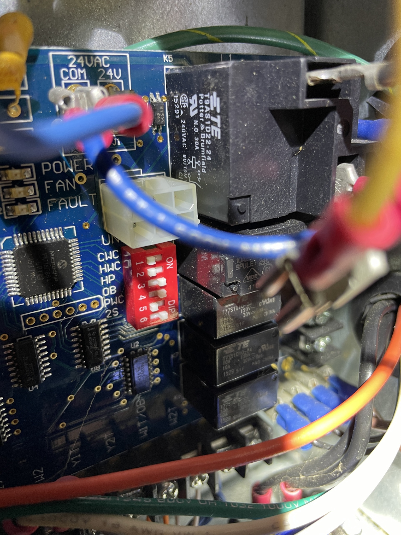 SPACEpak blower fan runs constantly. — Heating Help The Wall