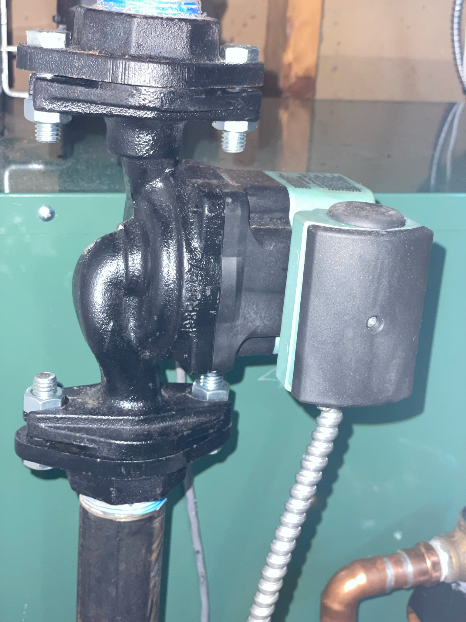 New Yorker Boiler Boom Noise — Heating Help The Wall