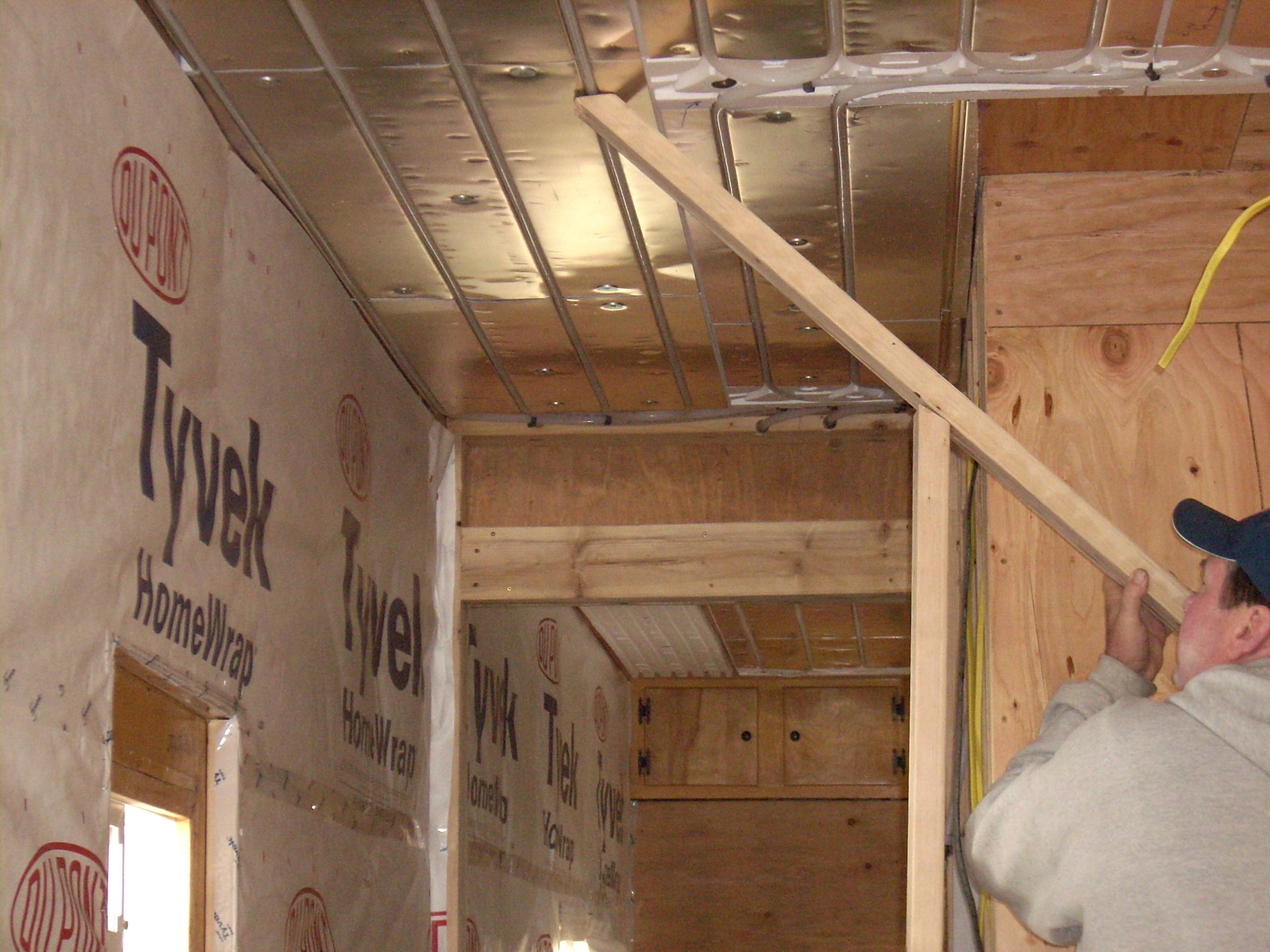 Radiant ceiling in plaster — Heating Help The Wall