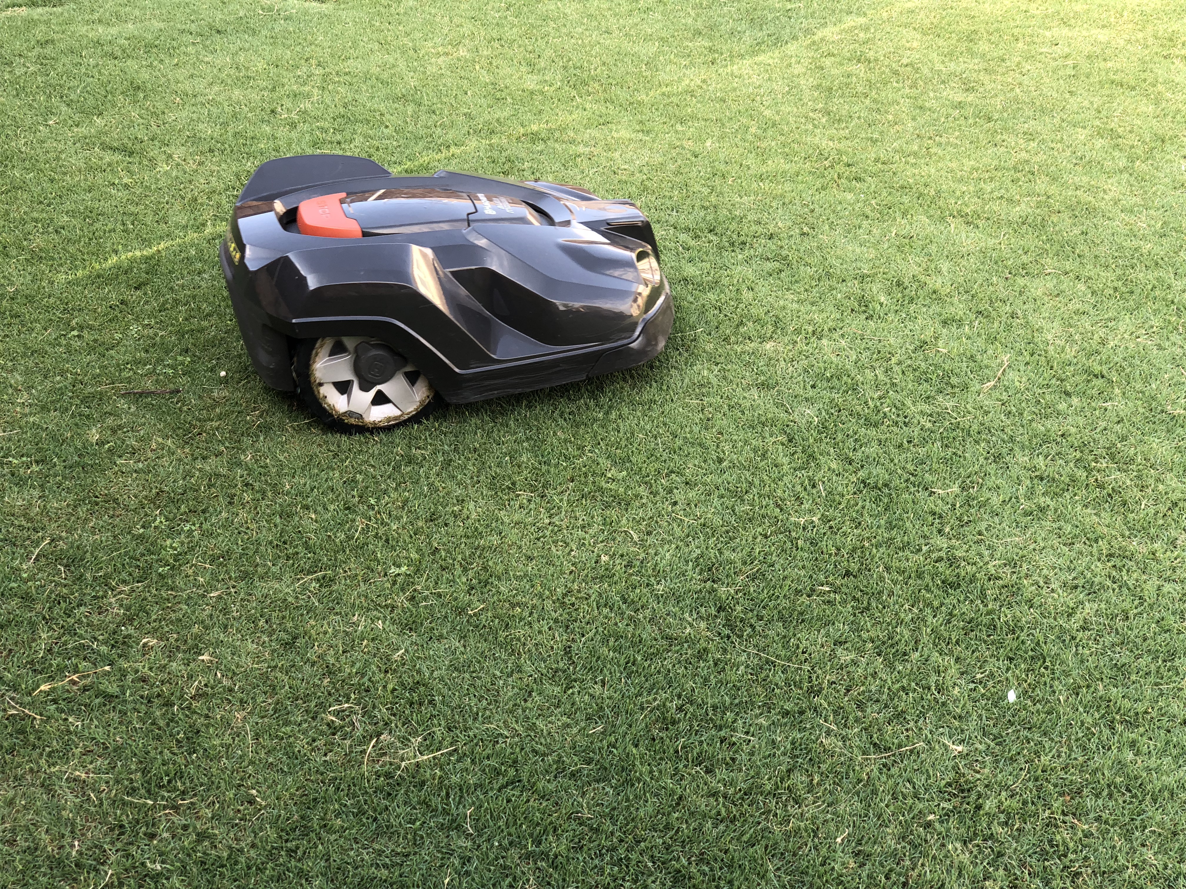 Robin Lawn Care Net Worth / Robin Goes All In On Robotic Lawn Care And