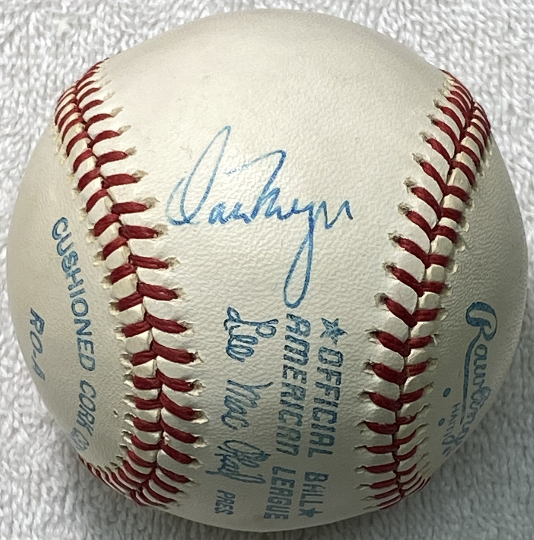 Help with an obscure (?) vintage baseball autograph — Collectors Universe