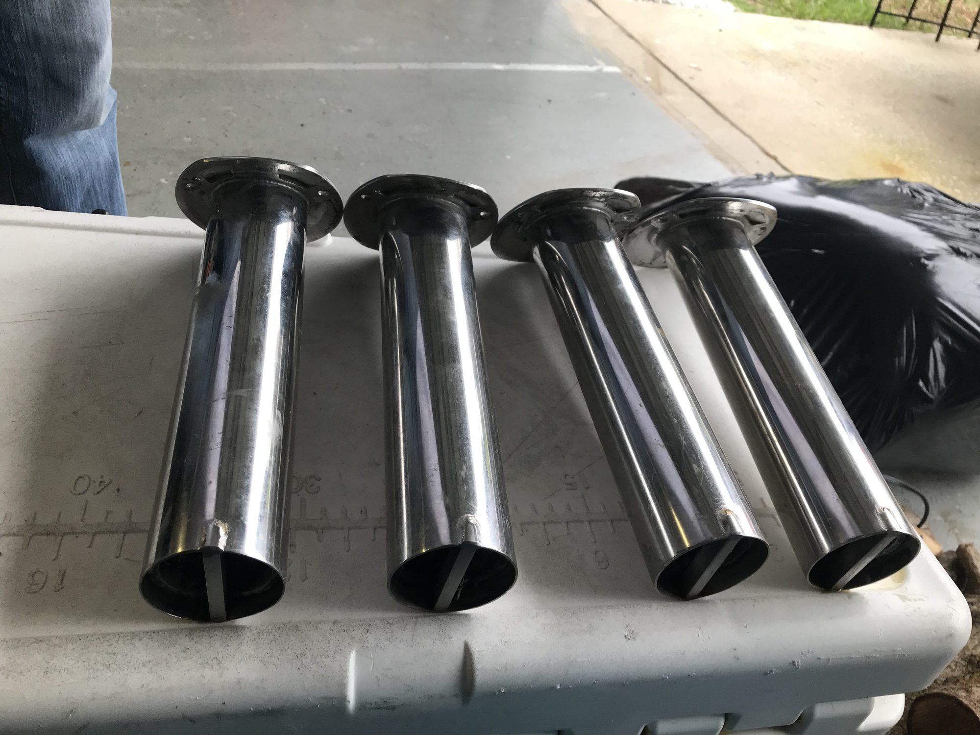 Lee’s Rod Holders — Florida Sportsman
