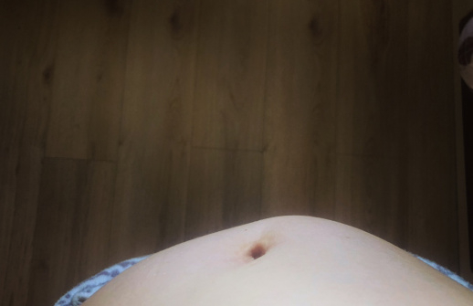 8 Weeks Pregnant Lopsided Belly pregnantbelly