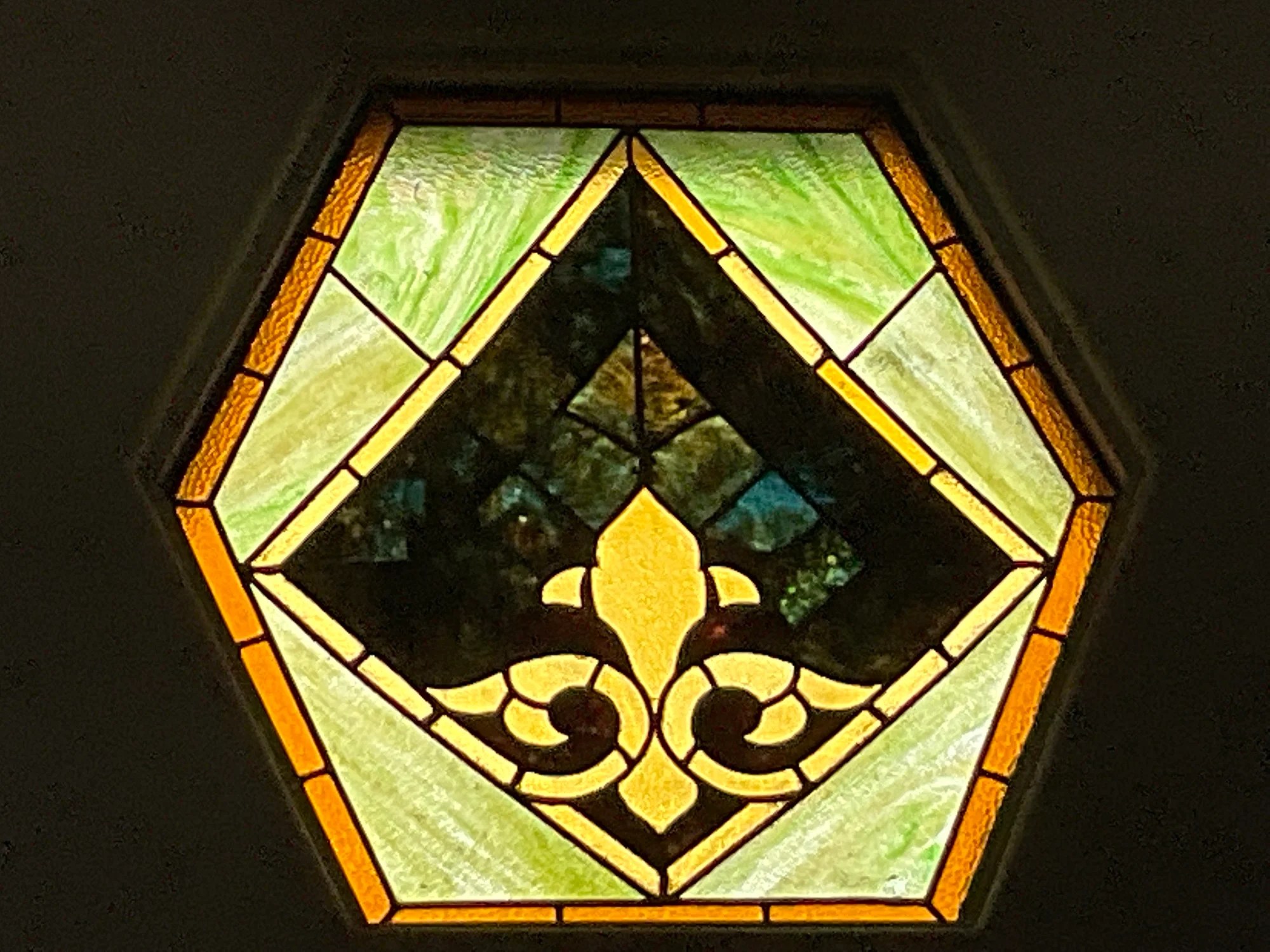 The Fleurdelis Meanings, Uses, and Facts • FamilySearch