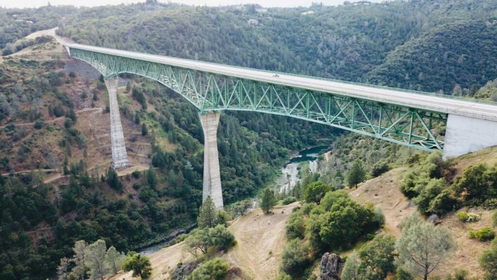 Top 15 Highest Bridges in the US [Update 2022]