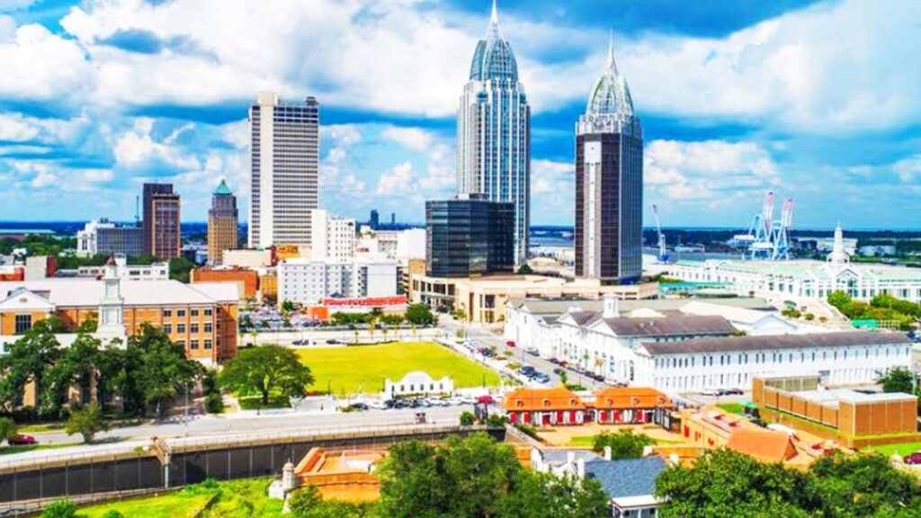 18 Most Beautiful Places in Alabama [Update 2024]