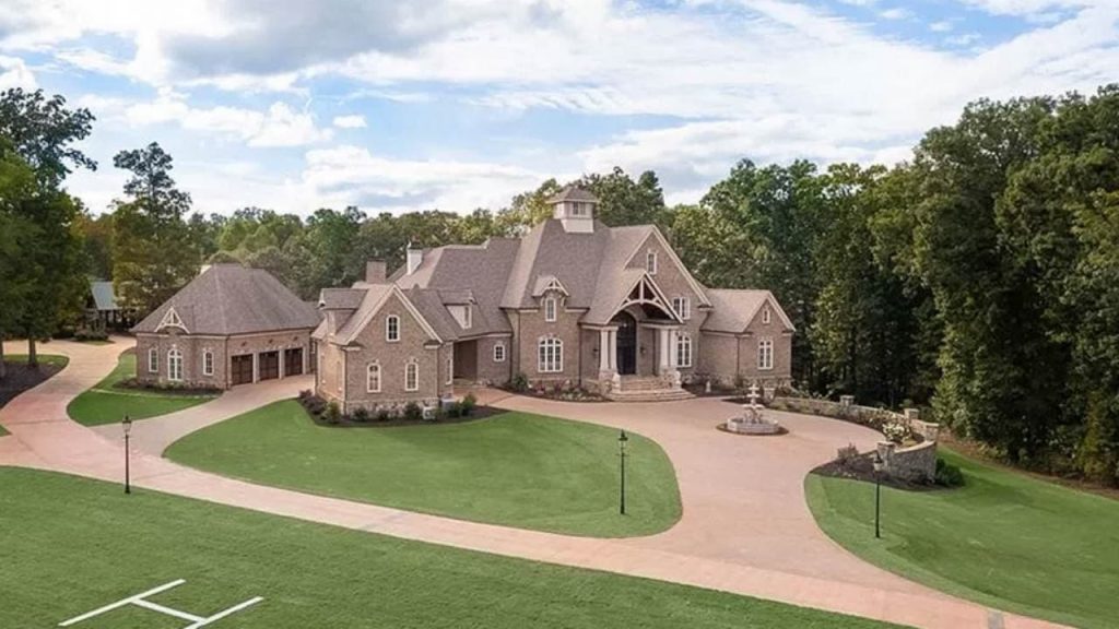 Top 13 Most Expensive Houses in [Update 2024]