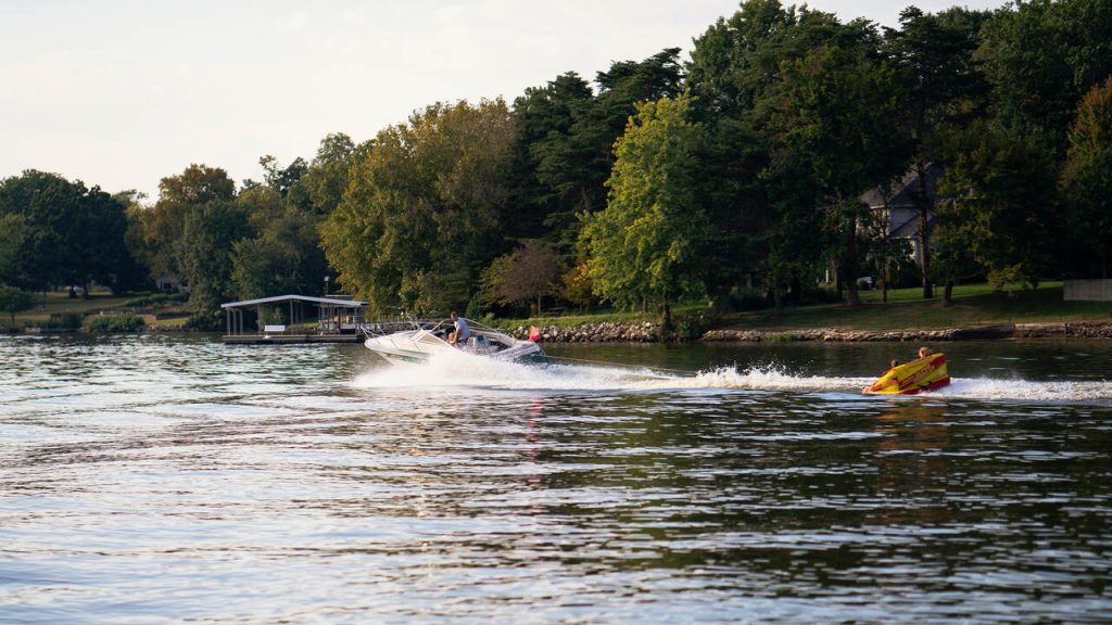 14 Best Lakes in Illinois You Must Visit [Update 2024]