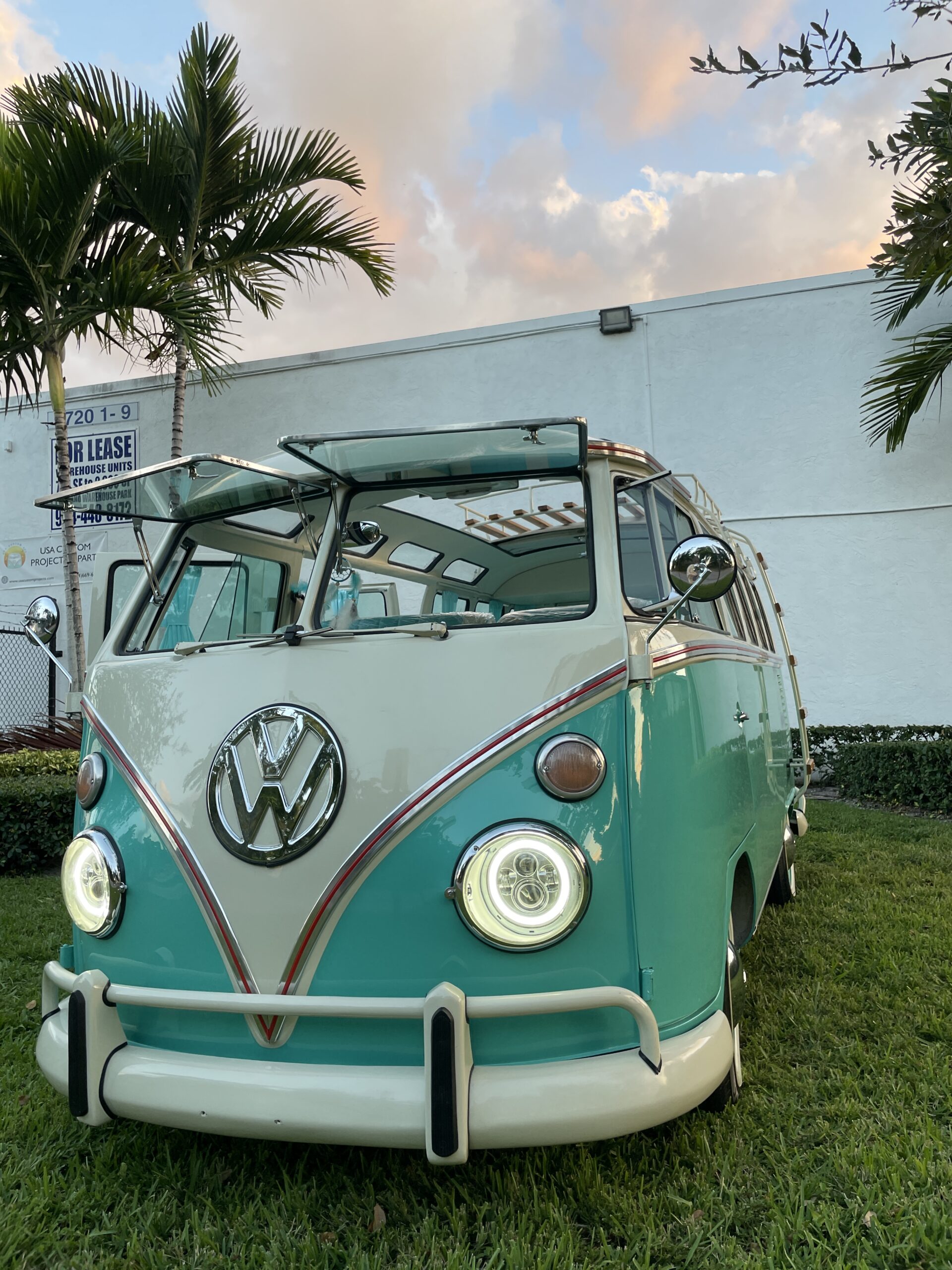 1968 TEAL VW BUS DELUXE SAMBA RECREATION - USA Custom Bus