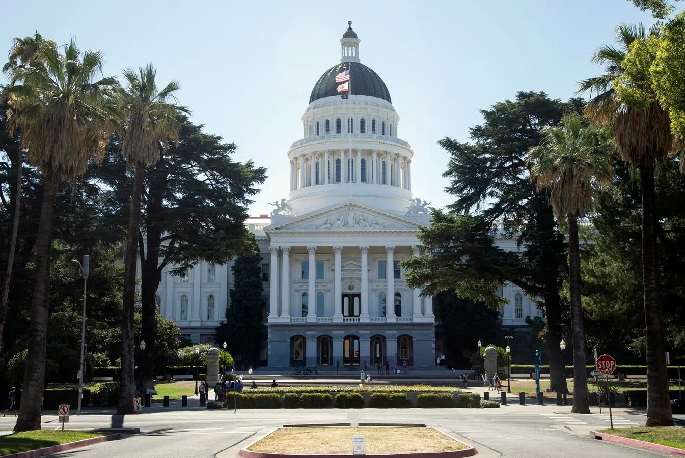 California Raises Data Broker Regulation USA Herald