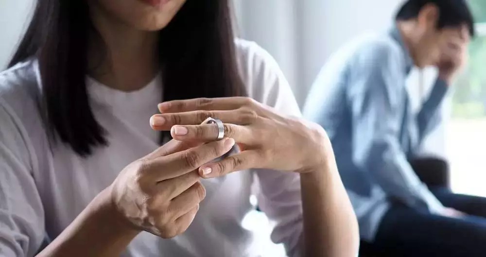 Yuma area husband shoots wife after finding out she wanted a divorce