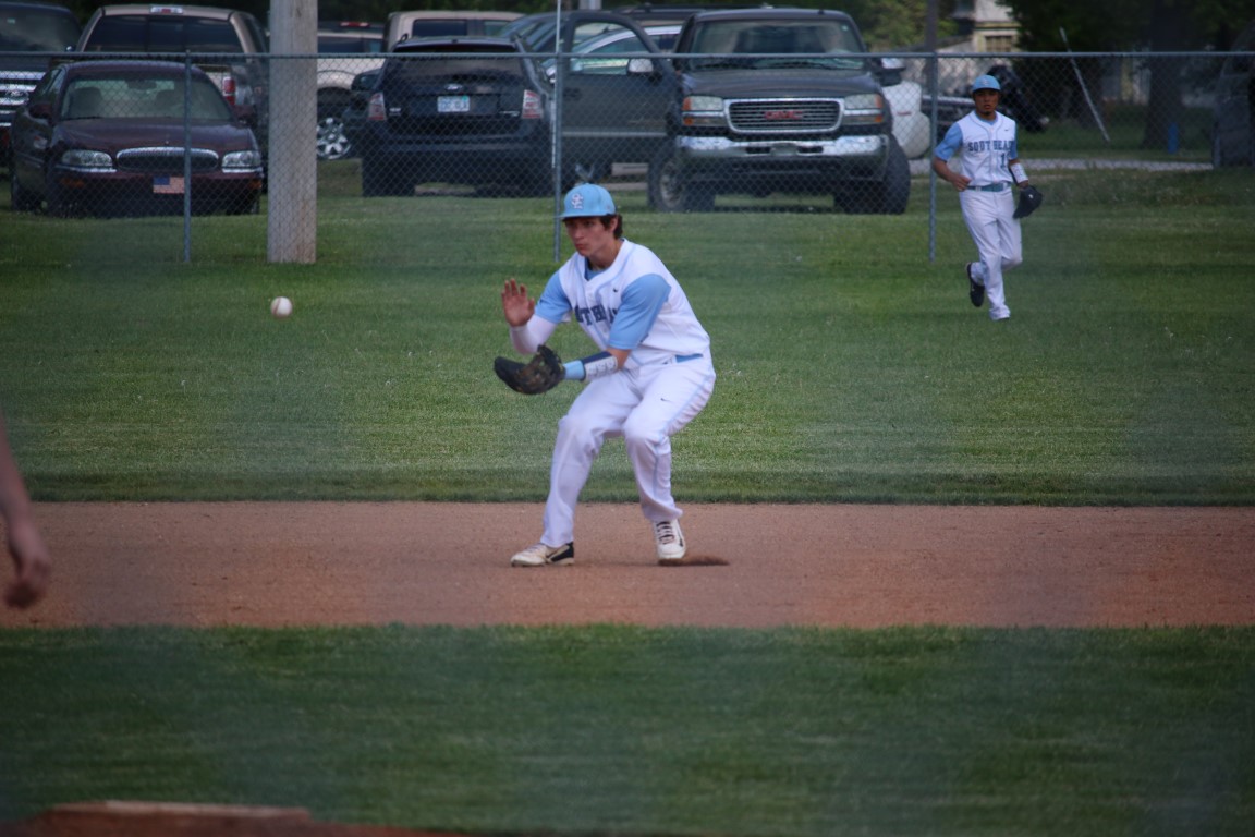 Photos from May 4 baseball & softball versus Frontenac USD 247 Southeast Lancers