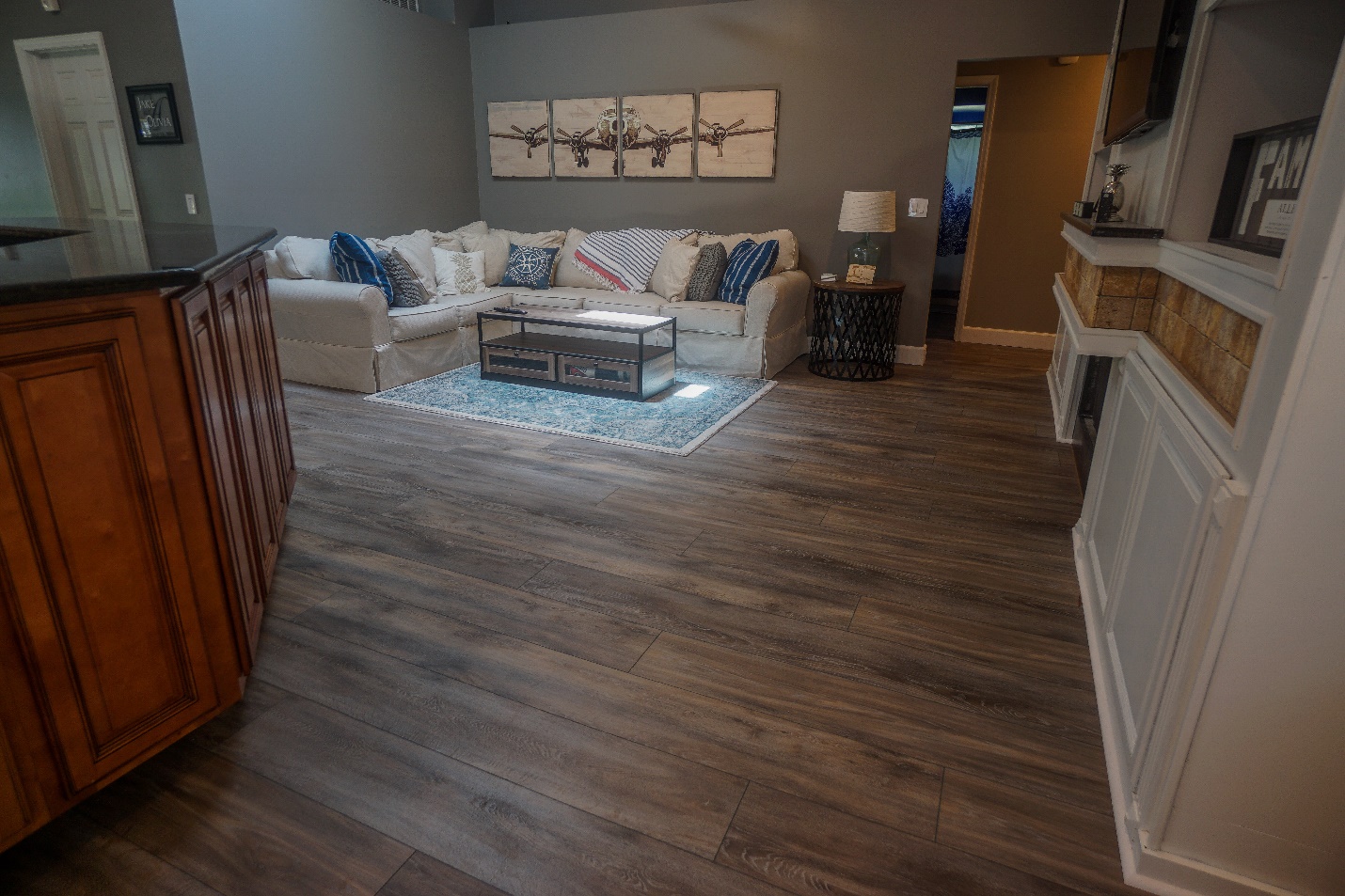 How to Clean Vinyl Plank Flooring? NW Maids