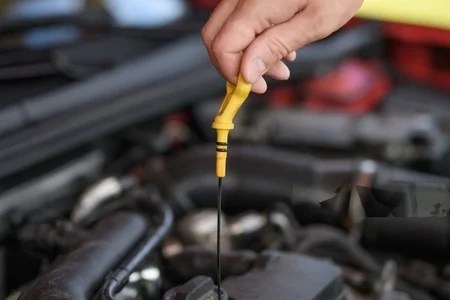 How to Check Oil Level on Dipstick - Used Auto Arena
